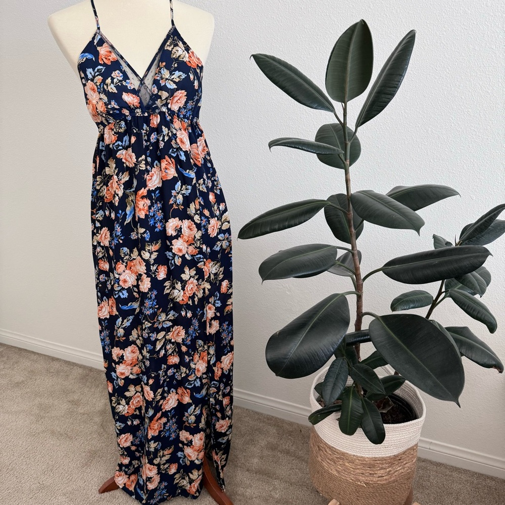 TIMING Floral maxi dress with side slit and V neckline and cinched waist - L